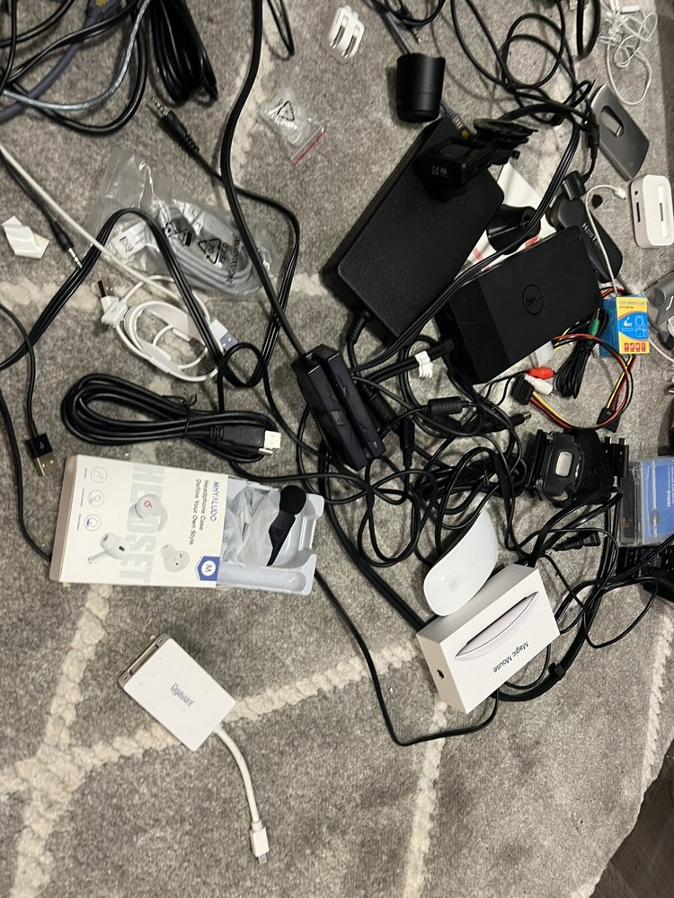 Lot Of Good Electronics