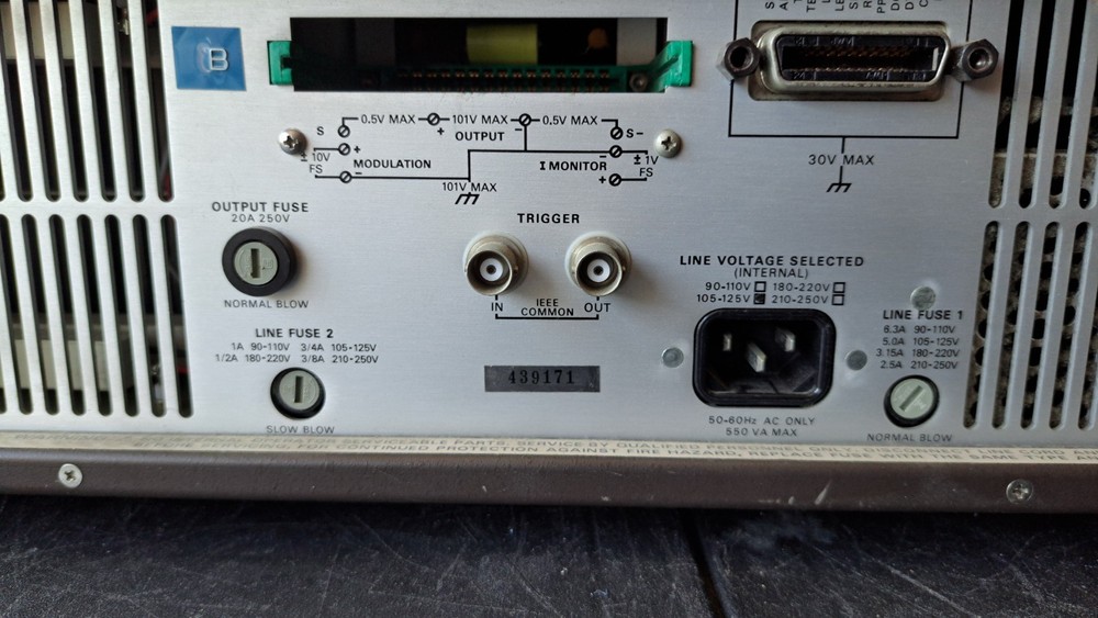 Keithley 228A Voltage / Current Source (SN/439171)