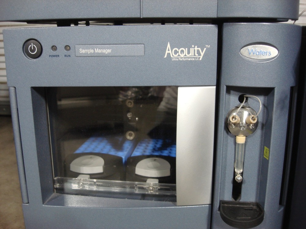 Waters Acquity UPLC System PDA TQ Detector Sample Manager Binary Solvent