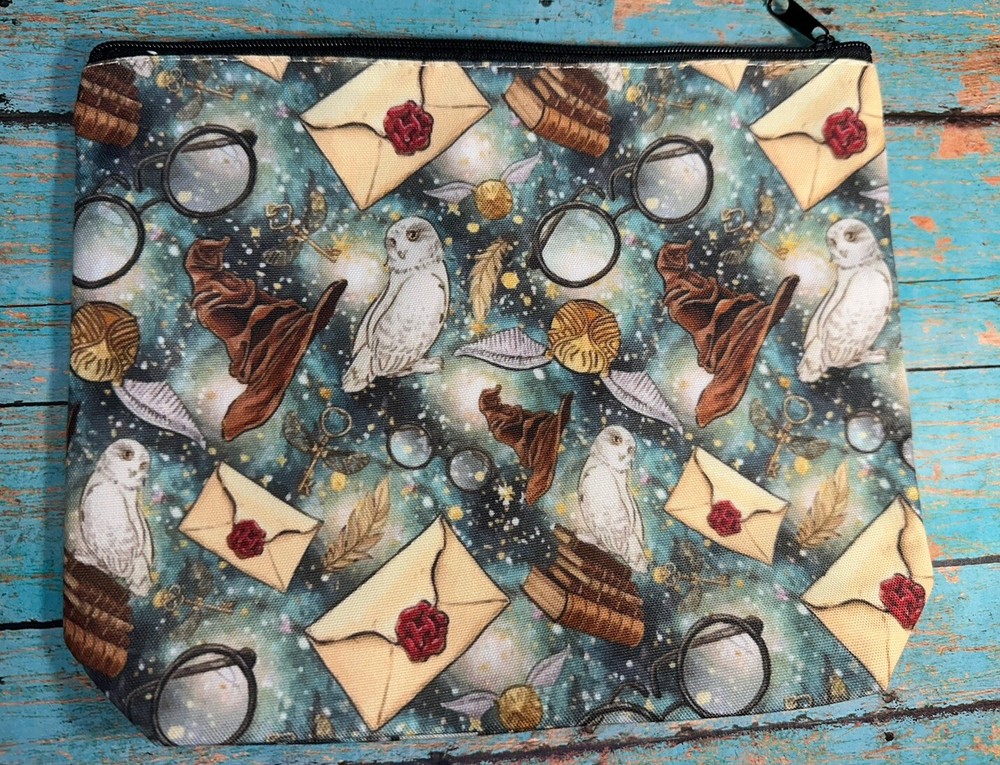 NEW Make-Up Pouch Harry Potter ⚯ ͛ Theme Cosmetic Bag • Hedwig • Sorting Hat