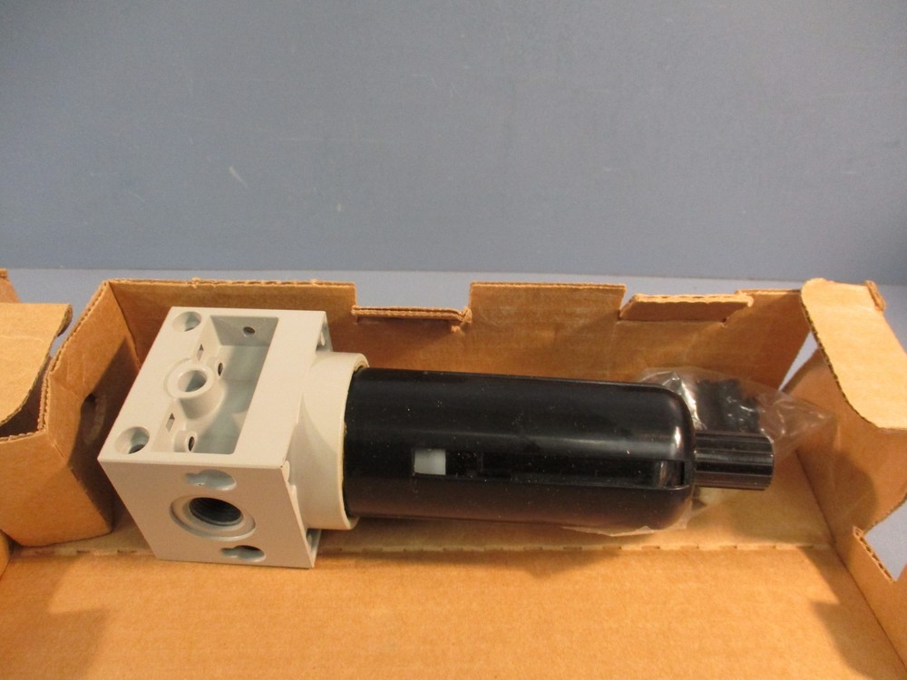Monnier 122-2000-3