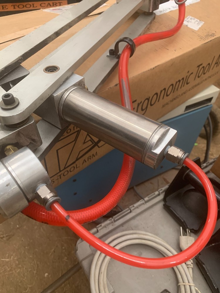 Ergonomic Tool Arms PA815