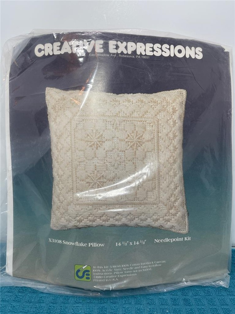 CREATIVE EXPRESSIONS Needlepoint Kit - SNOWFLAKE PILLOW 14.5" Square