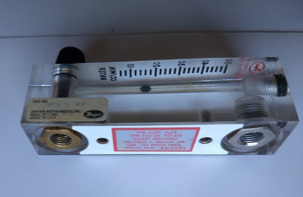 Dwyer Series VFA Visi-Float 0-50cc/min Water Flow Meter