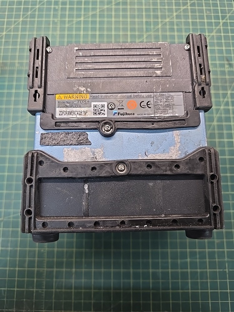 Fujikura 70S+ Fusion Splicer