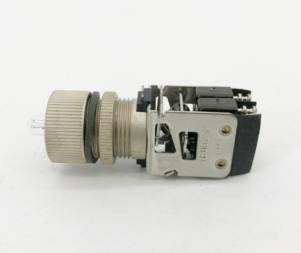 New Honeywell Mircroswitch 1B002-2 Indicator Light