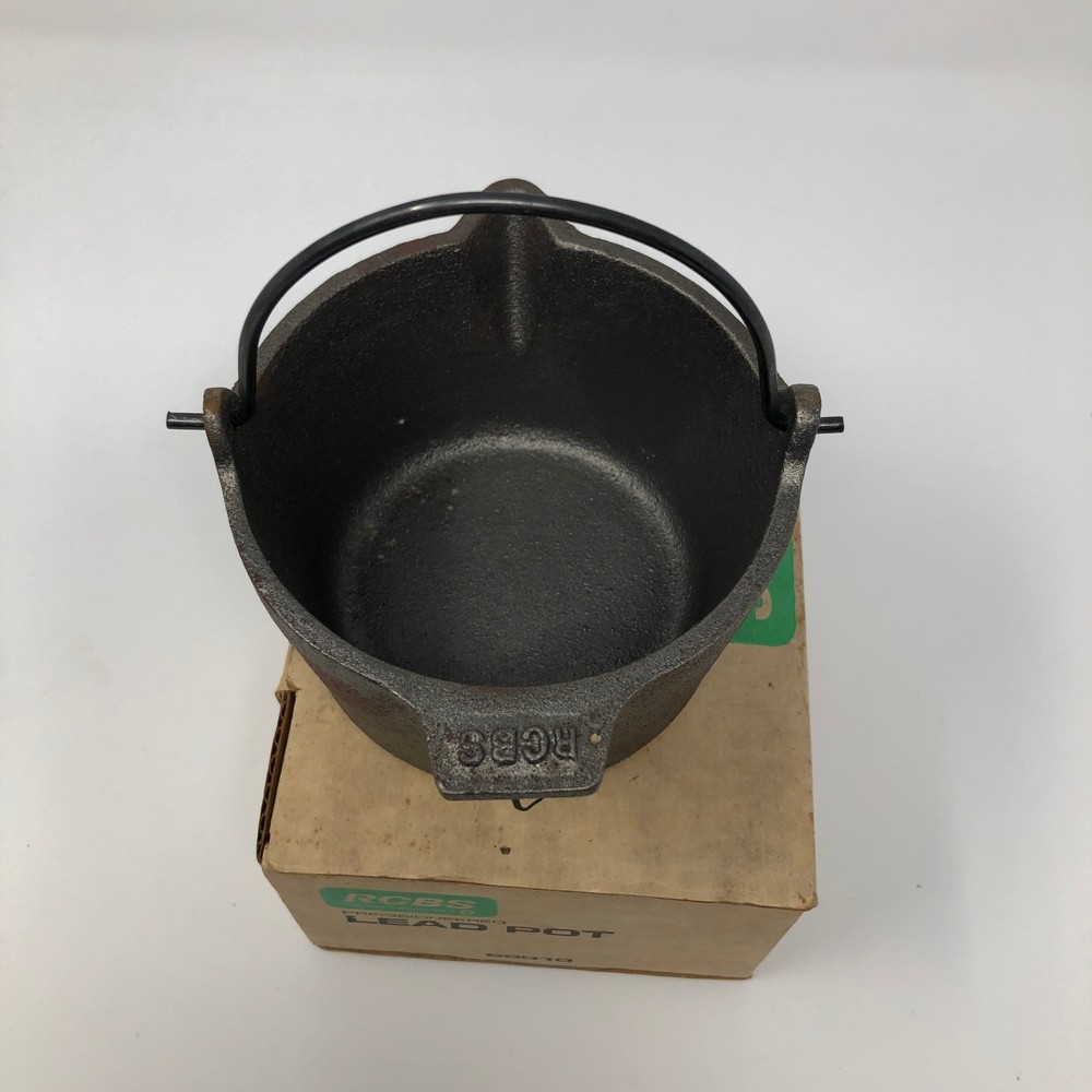 RCBS Reloading Casting Lead Pot 80010 Precisioneered Cast Iron Booklet NOS