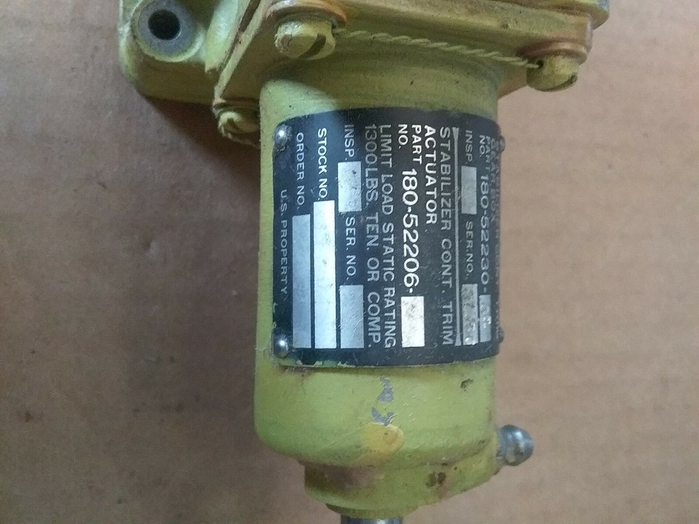 F100 Fighter Stabalizer Gear Box