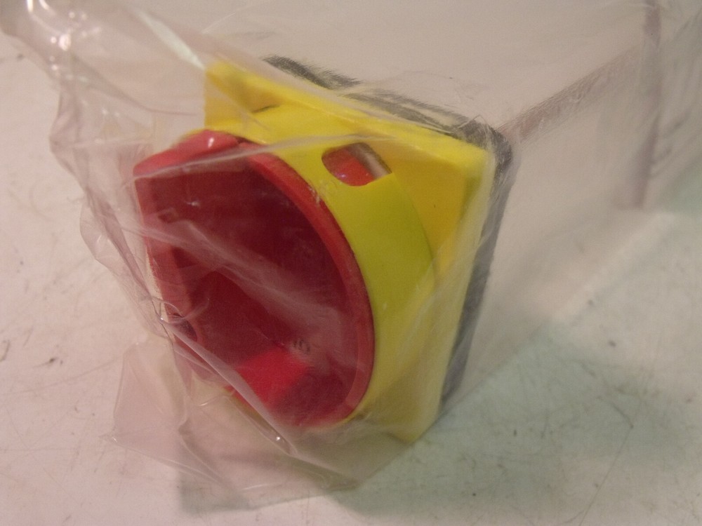 NIB ITC Compton Greaves LB263B34MSY/R 63A Panel Mount Load Break Switch