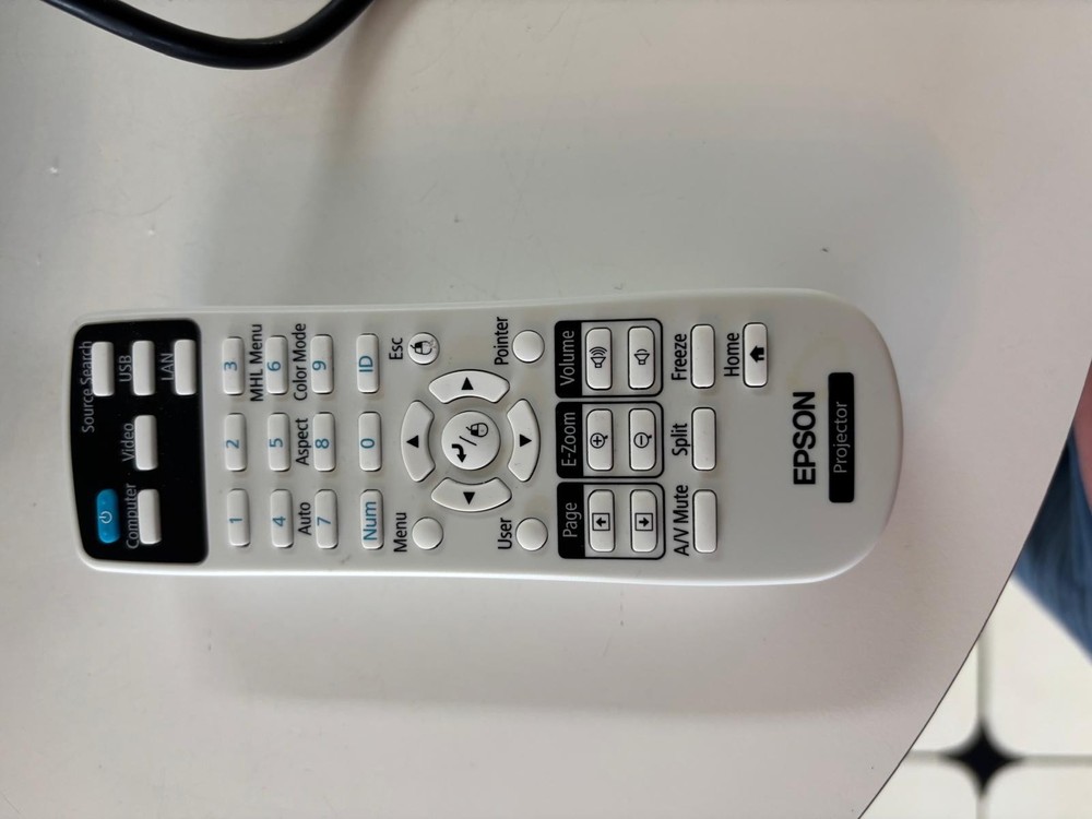 EX3240 SVGA 3LCD Projector