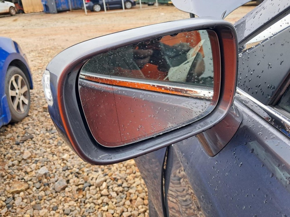 RDX 2017 Glove Box 4738630