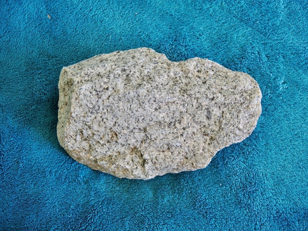 Large Natural Igneous Granite Rock 4 Pounds