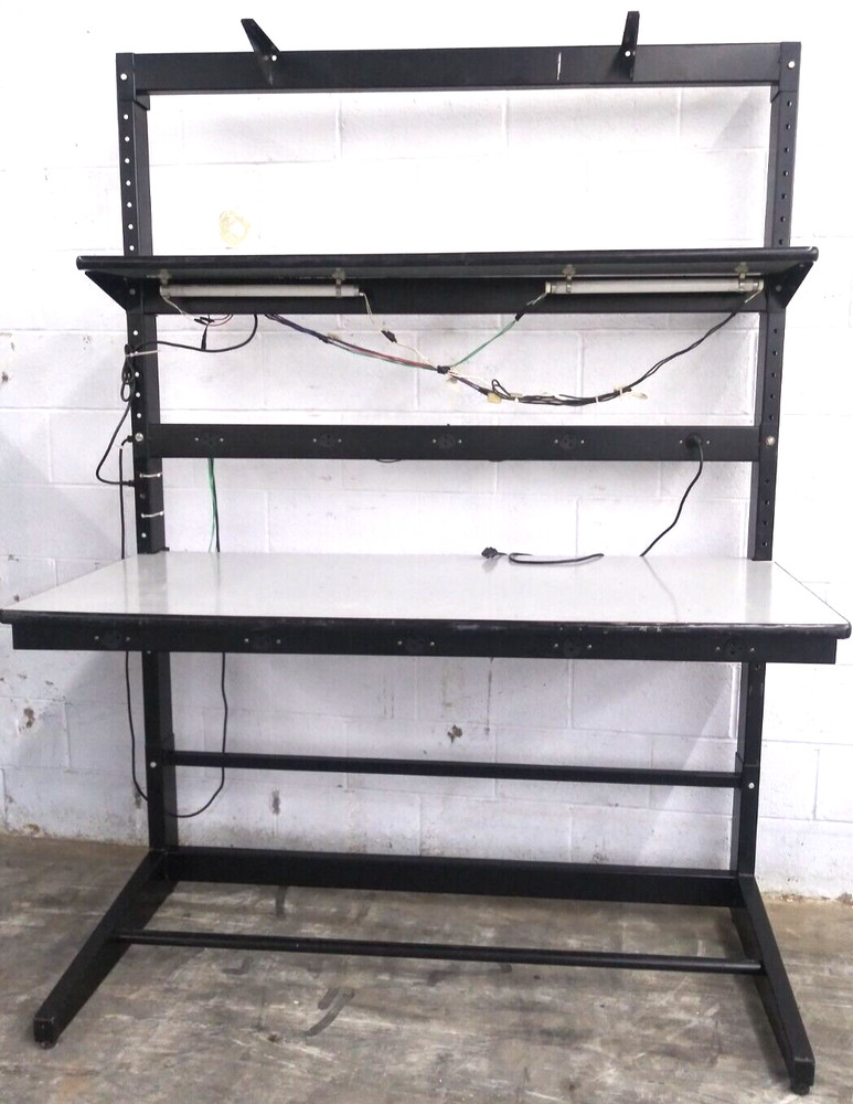 BLACK METAL WORK BENCH 2 X 32 W