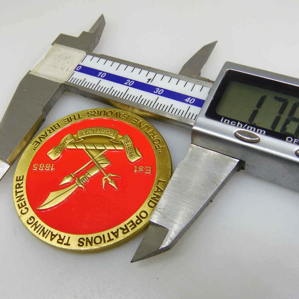 TRADE TRAINING SCHOOL LAND OPERATIONS TRAINING CENTRE CHALLENGE COIN