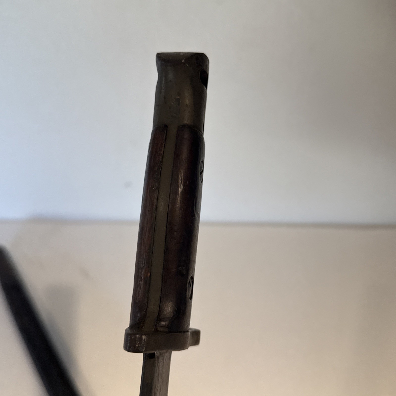 #13-8 WWI P1907 BRITISH SANDERSON ENFIELD RIFLE BAYONET 1917 SCABBARD 1907