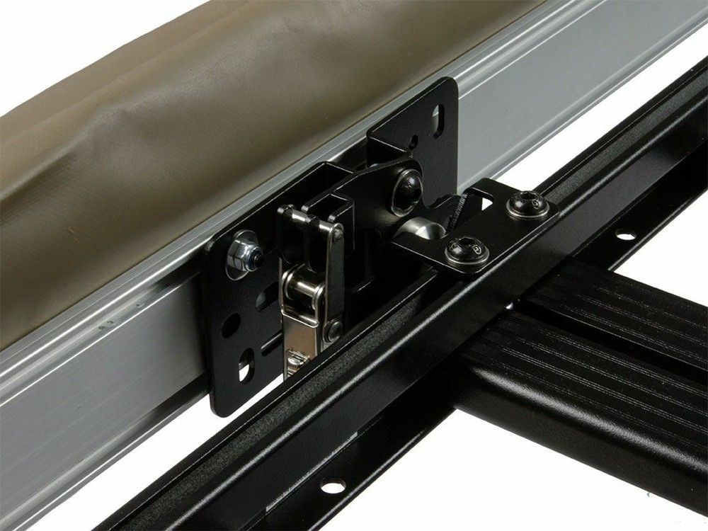 Front Runner Quick Release Awning Mount Kit - RRAC169