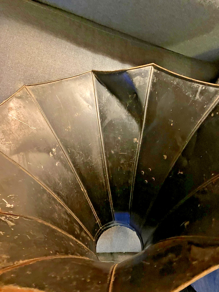 EDISON CYLINDER PHONOGRAPH CYGNET HORN BELL SECTION