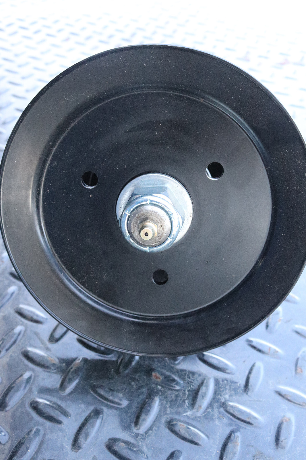 Land Pride 310-249S Spindle Hub Assembly w/ 6" Pulley Free Shipping 310-249s