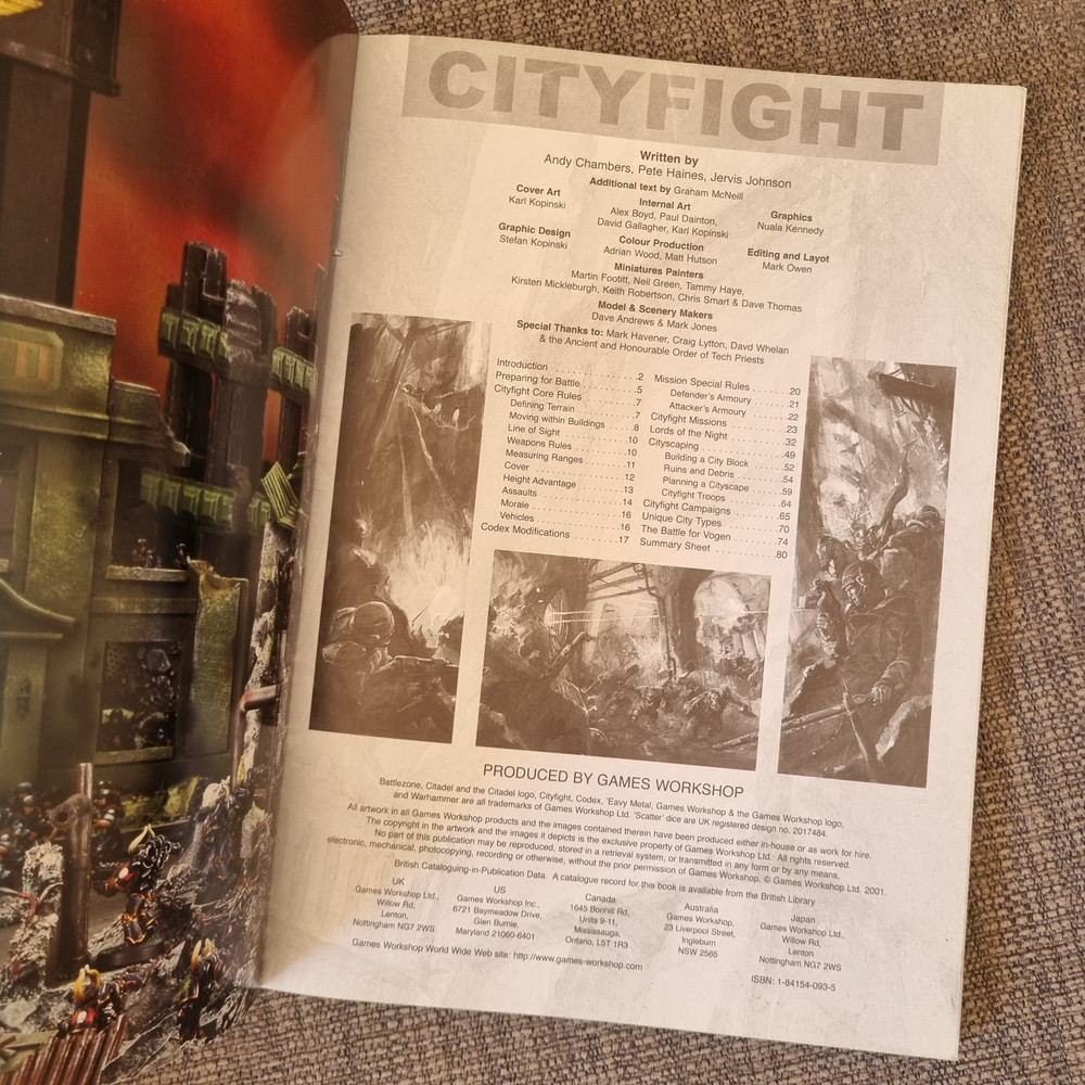 Warhammer 40k: Codex Battlezone Cityfight - Games Workshop 2001