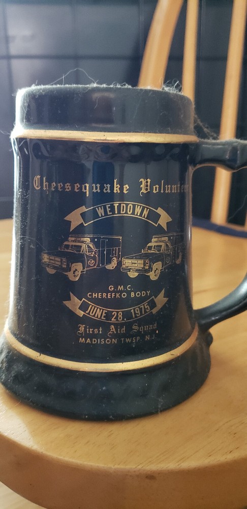 Cheesequake Volunteer First Aid mug 1975