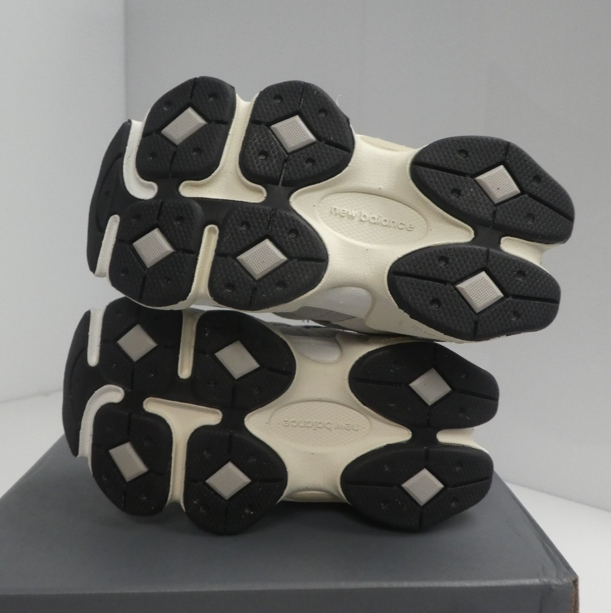 New Balance 9060 Shoes IV9060GY Toddlers Size 8