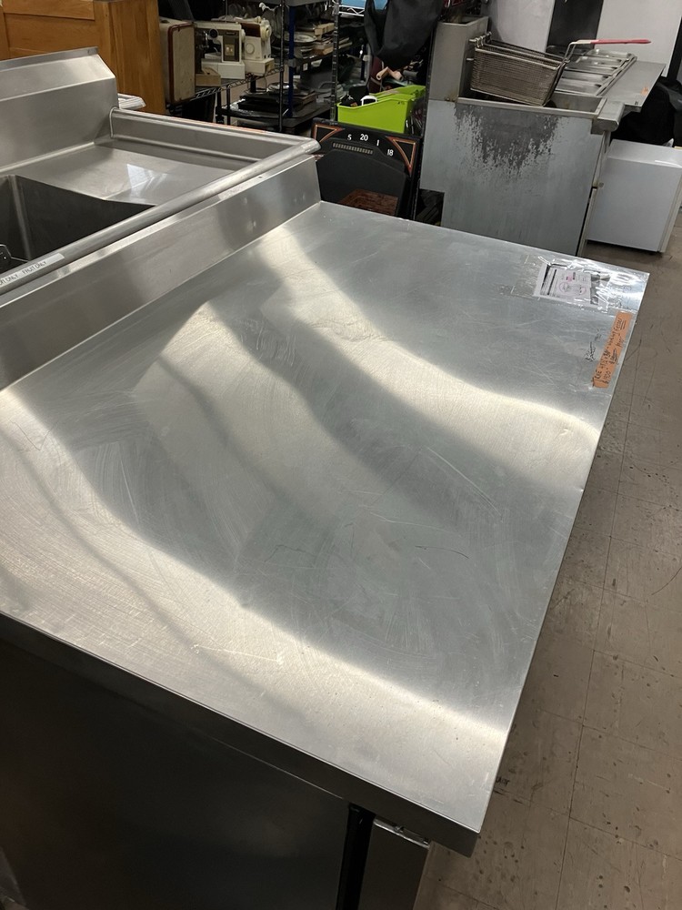 TRUE 2 Door Worktop Freezer With Backsplash