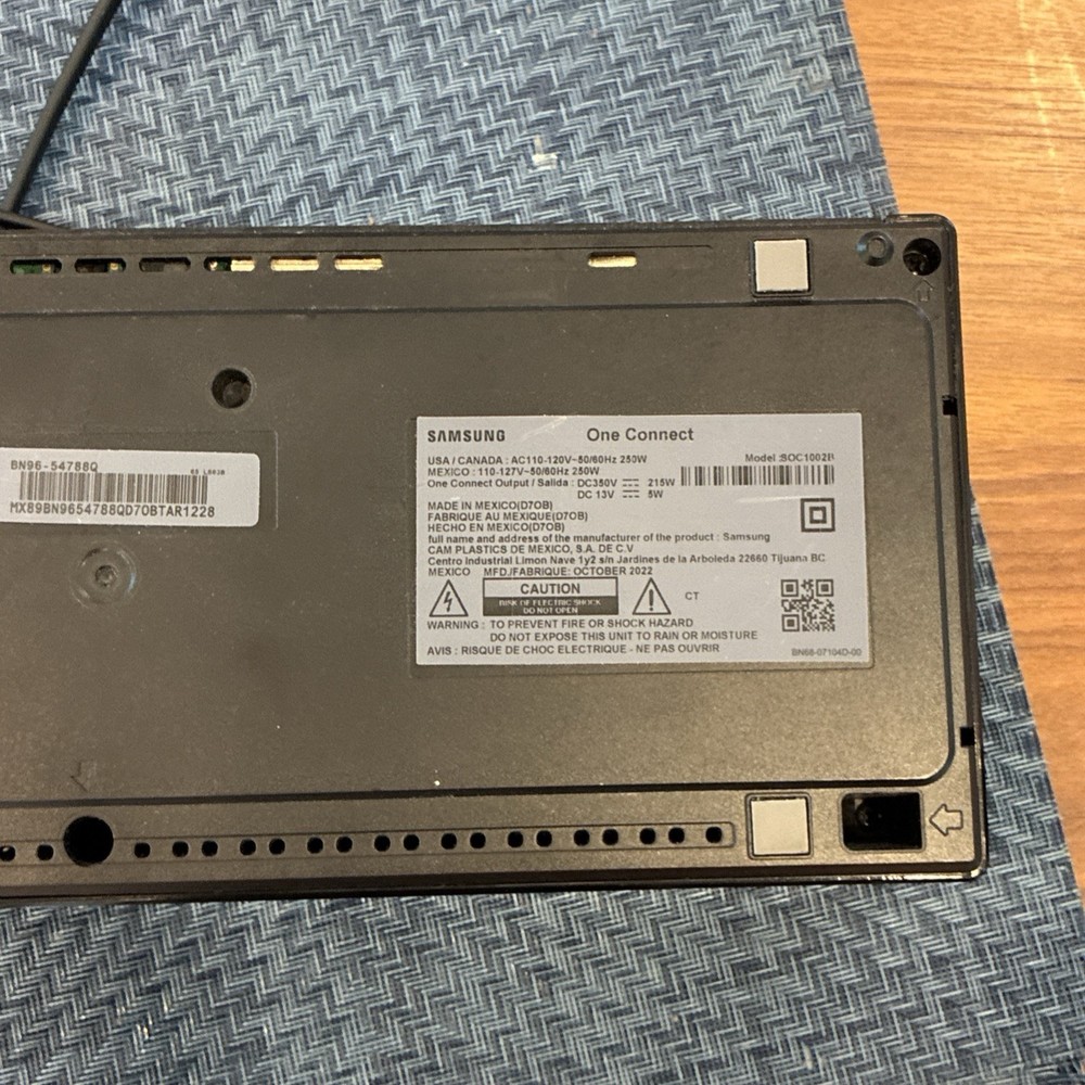 Samsung One Connect Model SOC1002b