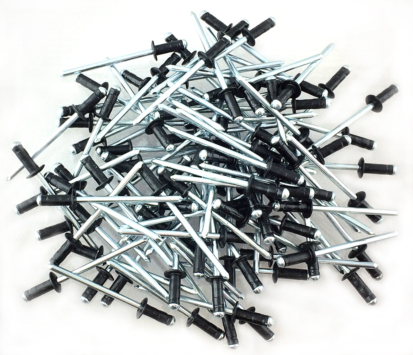 100 1/8" Black Aluminum Pop Rivets - Up TO 1/4" Grip Range #2095