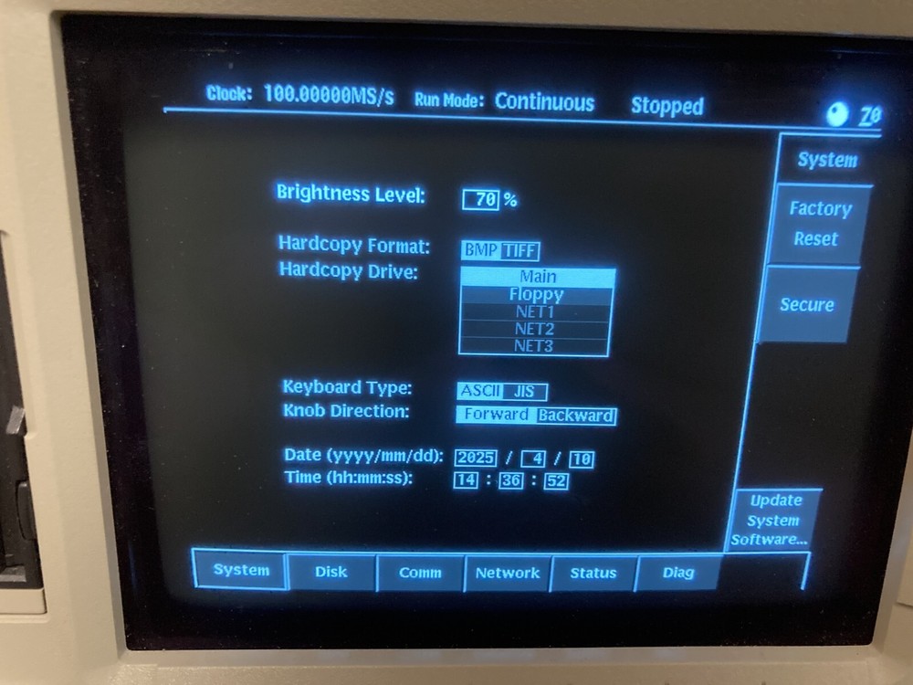 Sony Tektronix AWG610 Arbitrary Waveform Generator 2.6 GS/s
