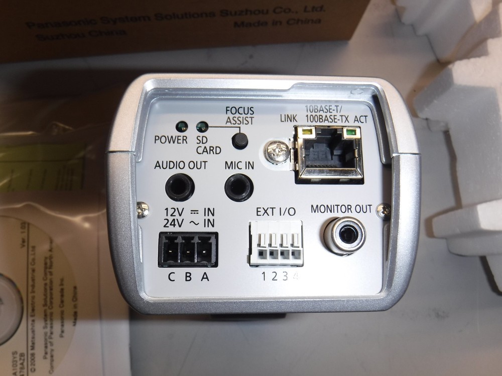 Panasonic WV-NP304 Network Camera New no Lens