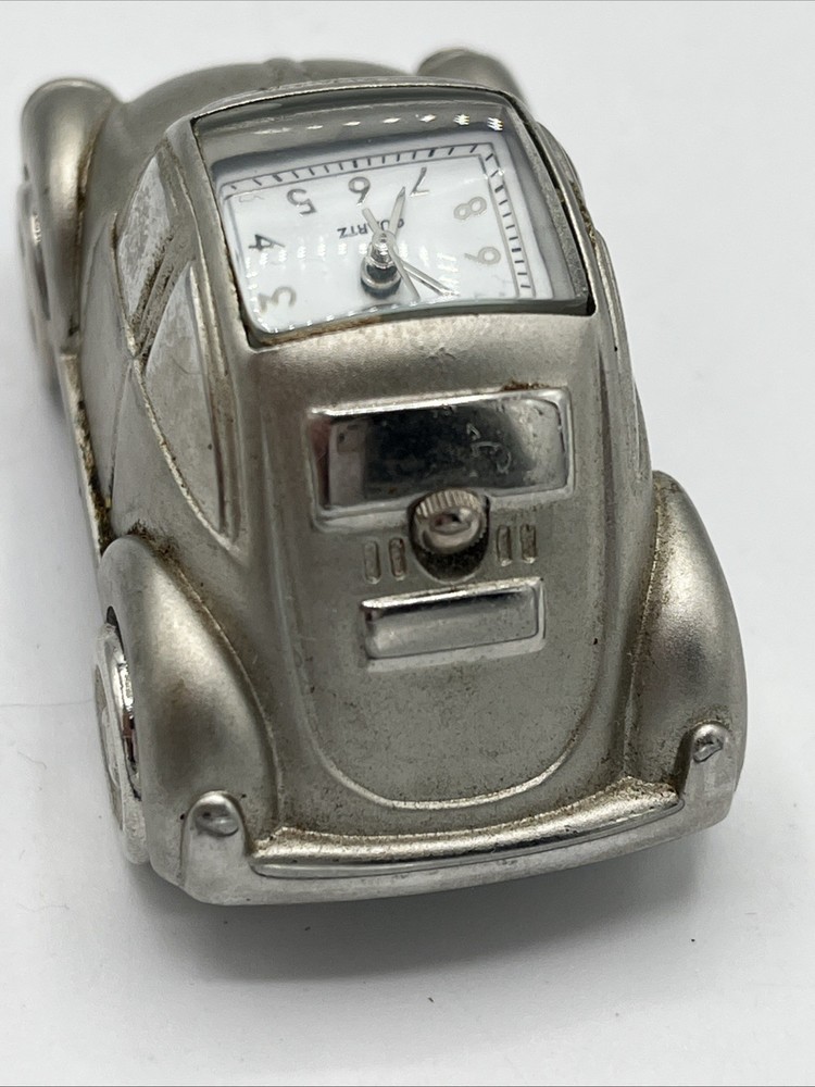 Rumours VW BUG Clock, 7597, Made In Japan Quartz 2”x1” Desktop Clock UNTESTED