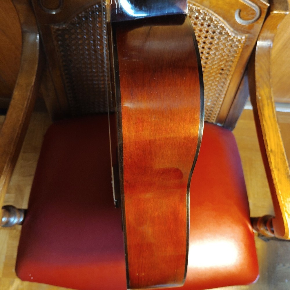 Hashimoto Kazuo All Solid Maple Guitar with Unique Tone and Charm