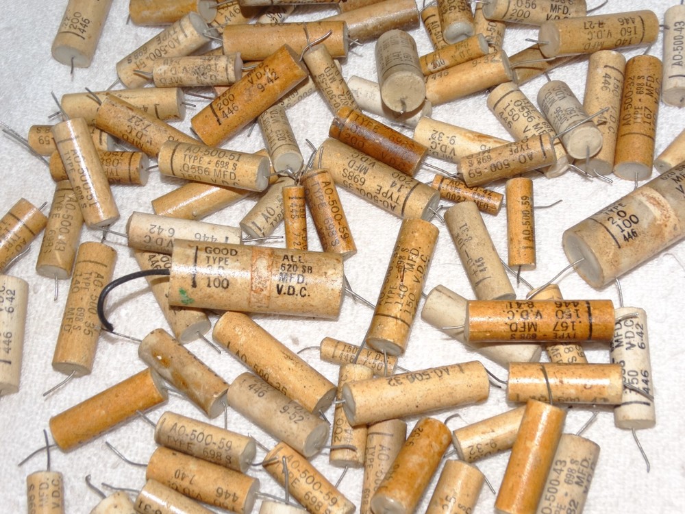 100 - Vintage 1950's Ceramic Capacitor Pulls 100-150-200 vdc #16