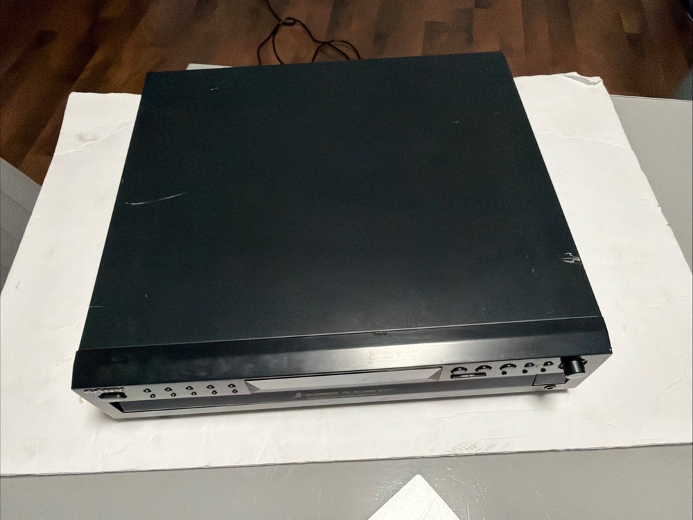 Sony 5-Disc CD Carousel Changer Exchange System CDP-CE375 Player with Remote