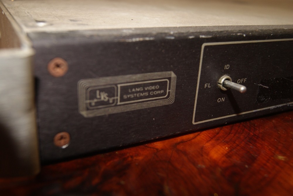 Digital Source Identifier, Lang Video Systems