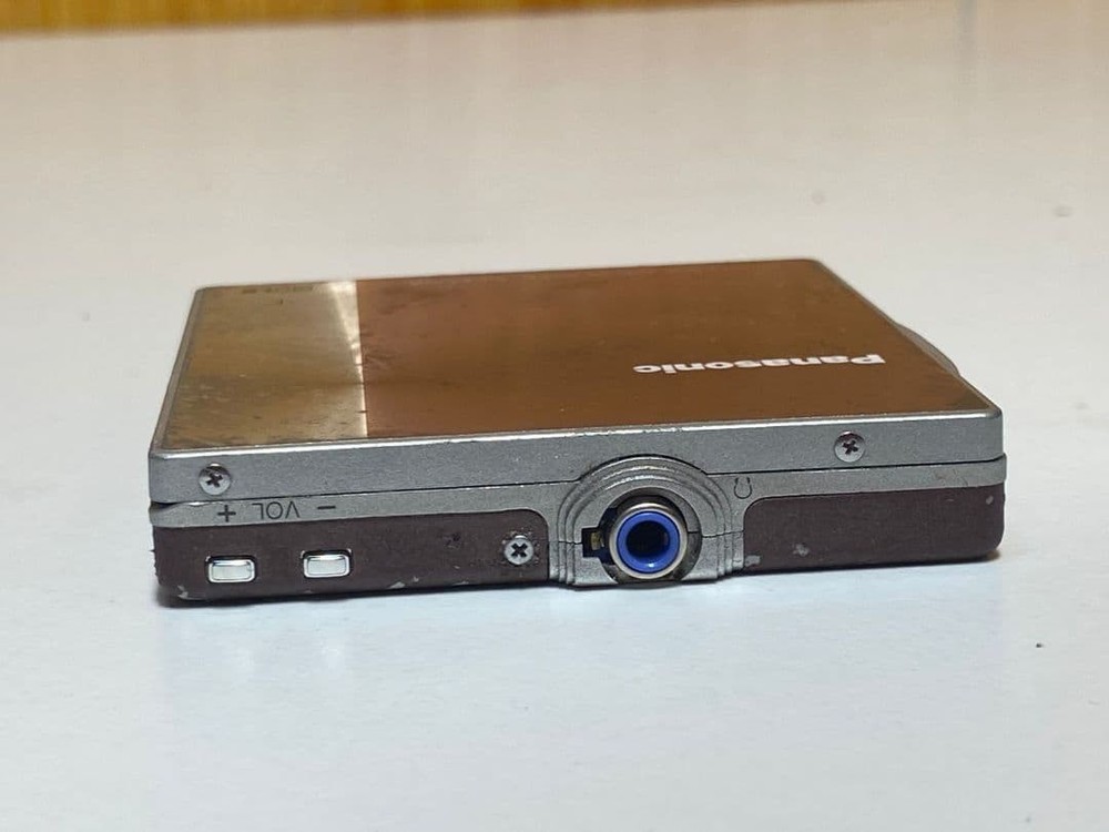 Panasonic Portable MD Player SJ-MJ90 Untested