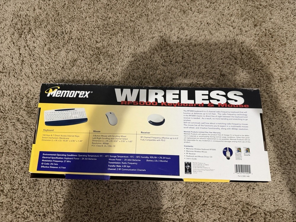 Memorex RF5000 Wireless Keyboard & Mouse Bundle, 7 Internet Keys, White/Blue