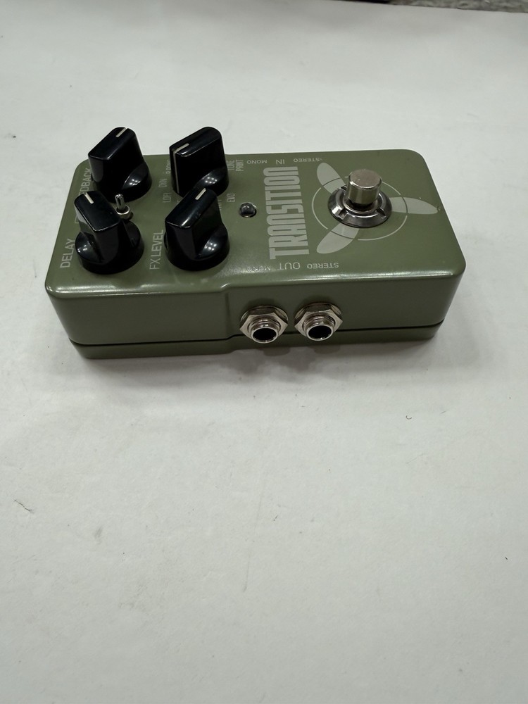 TC Electronic Transition Stereo Digital Delay Echo Rare Guitar Effect Pedal