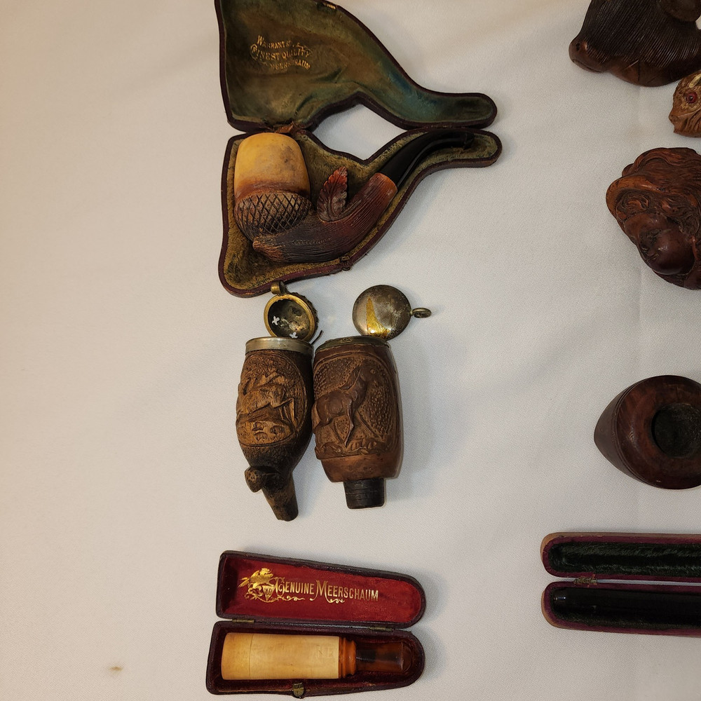 Large Lot - Vintage Pipe Collection