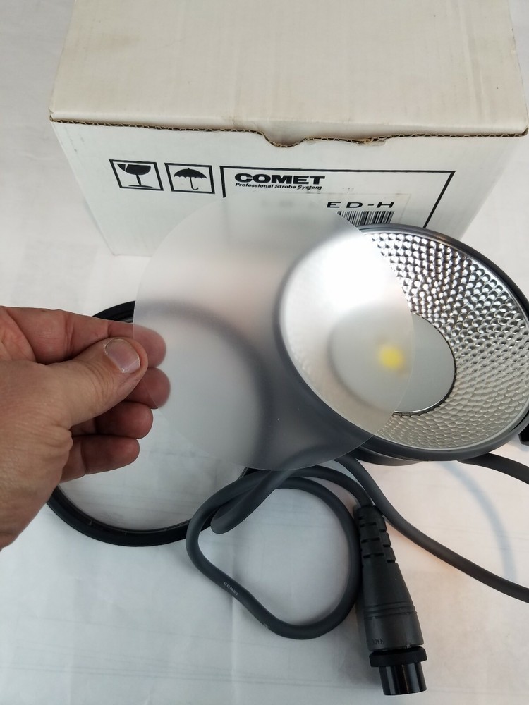 Mint Open Box COMET LB-LED-H Flash Head - Part # 14032