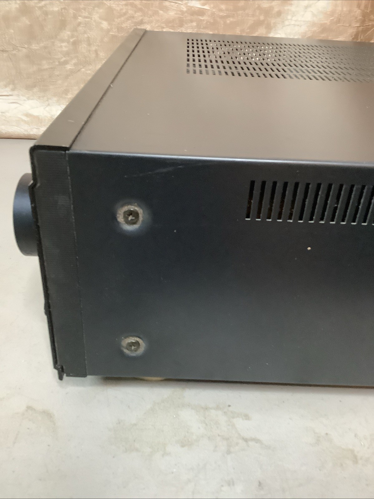 Denon AVR-2400 AV Receiver. See Pics And Description.