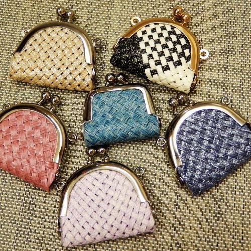 Gokuboso Thread Clasp Purse Keychain Pattern (Recipe Only)