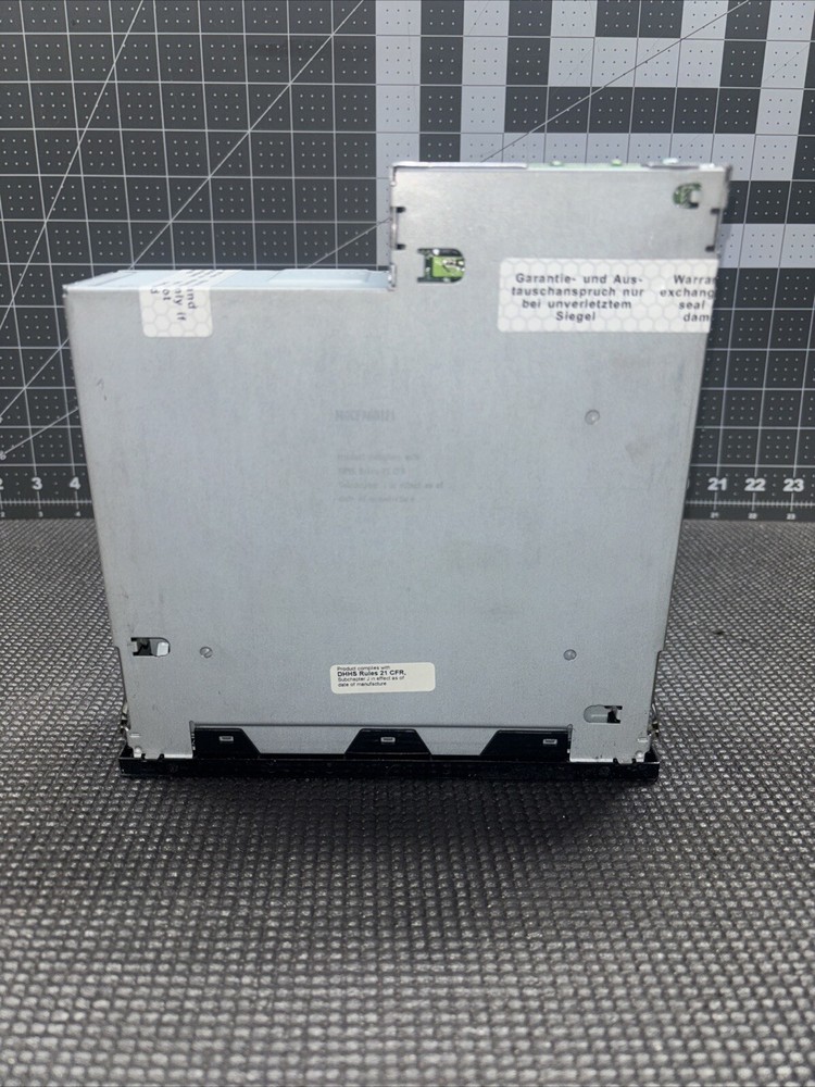 2009-2011 AUDI A5 - 6 DISC CD Changer 4E0035110A