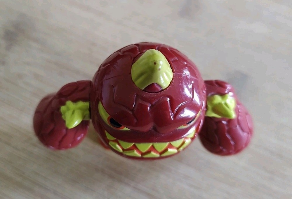 Skylander Giants Eruptor Figure No Base