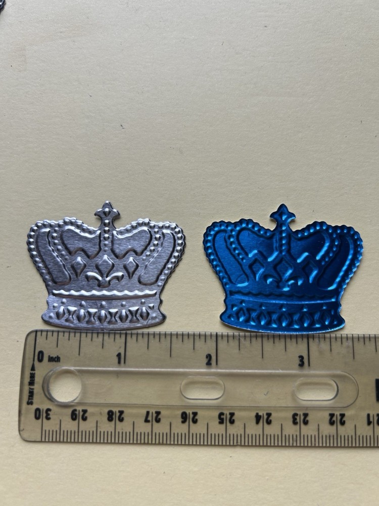 190 Foil Crown Cut Outs