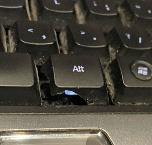 G510 Logitech Wired Gaming Keyboard Backlit LCD Programmable (Please Read)