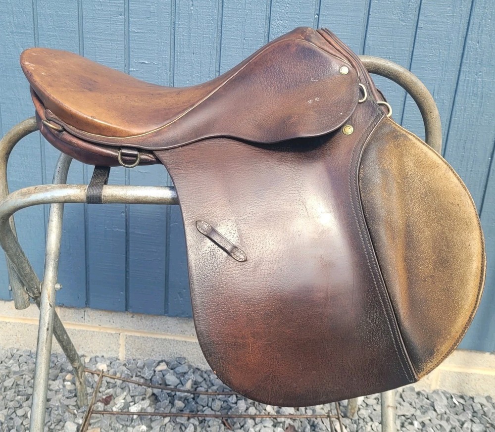Stubben Siegfried 17.5" Saddle