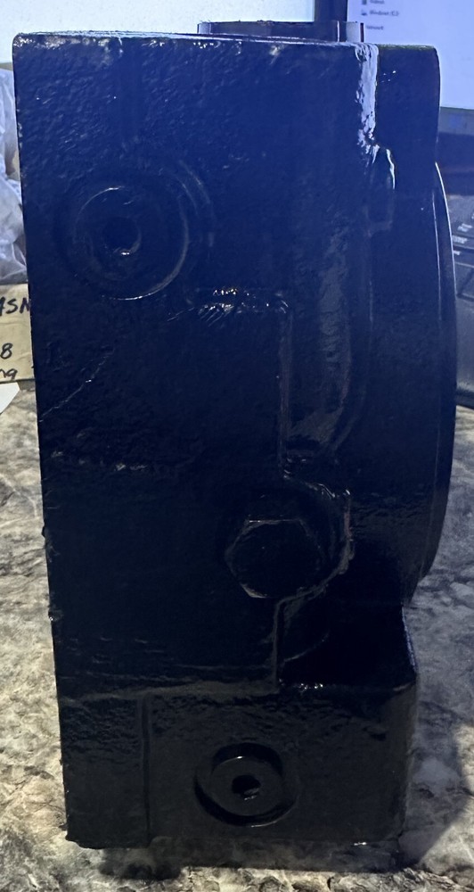 8100566, Danfoss, 90-075, End Cap Assembly