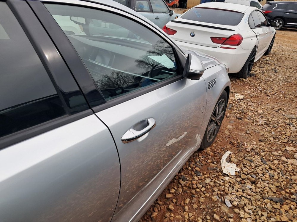 OPTIMAKIA 2019 Glove Box 4884580