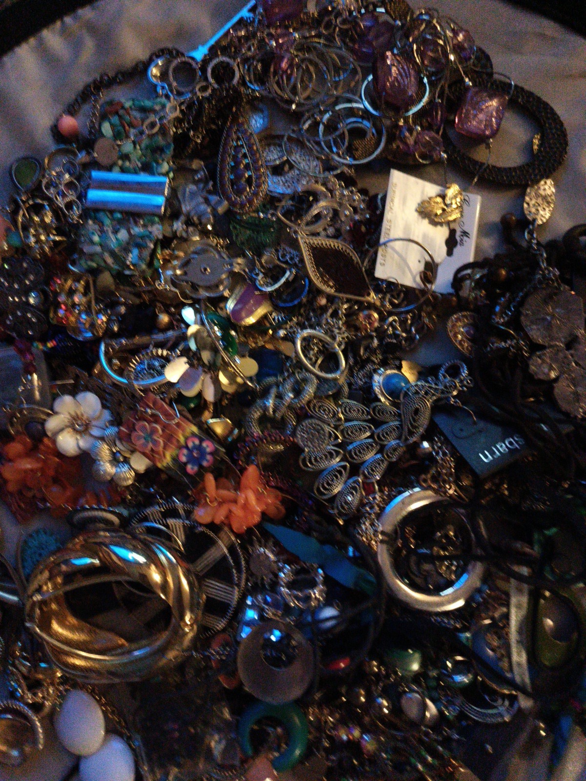 1+Lbs Fashion Jewelry Lot Vintage/Now Assorted Variety +Styles Random Selection